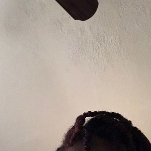 Meet your Posher, Dana